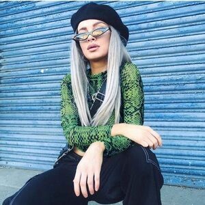 Bebe Green Snakeskin Print Mesh Long Sleeve Crop Top SZ SM